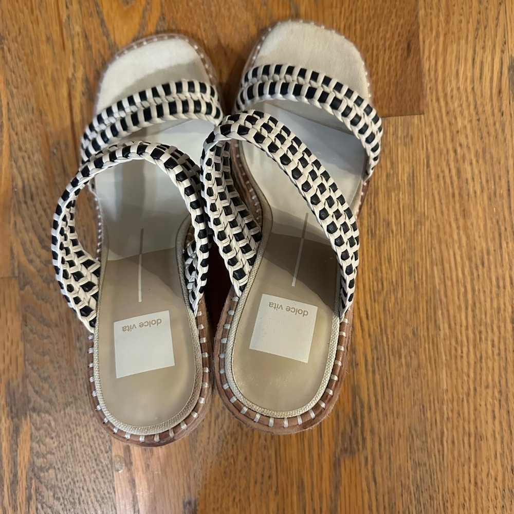 Dolce vita wedge sandals 8.5